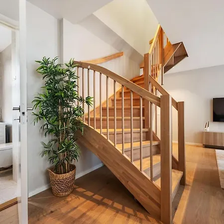 Апартаменты Newly Renovated In A Unique And Historic Neighborhood