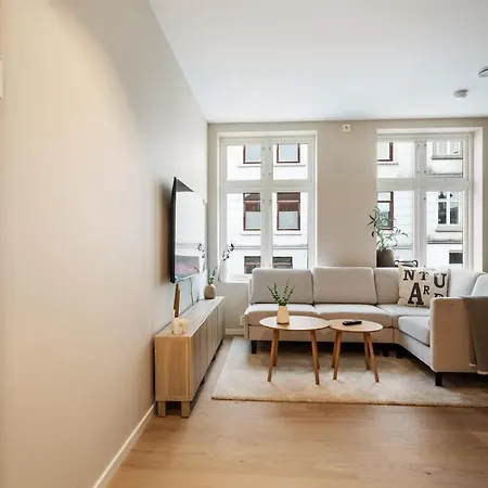 Newly Renovated In A Unique And Historic Neighborhood Берген